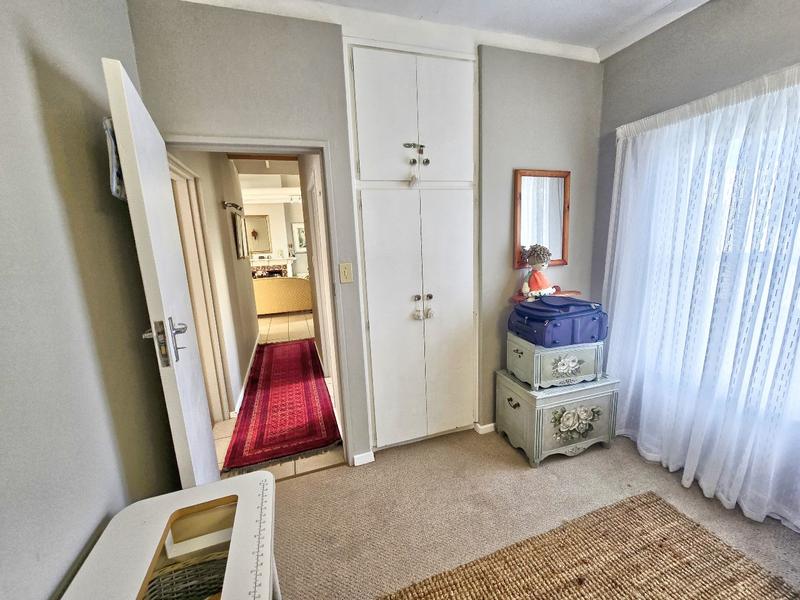4 Bedroom Property for Sale in Stilbaai Wes Western Cape